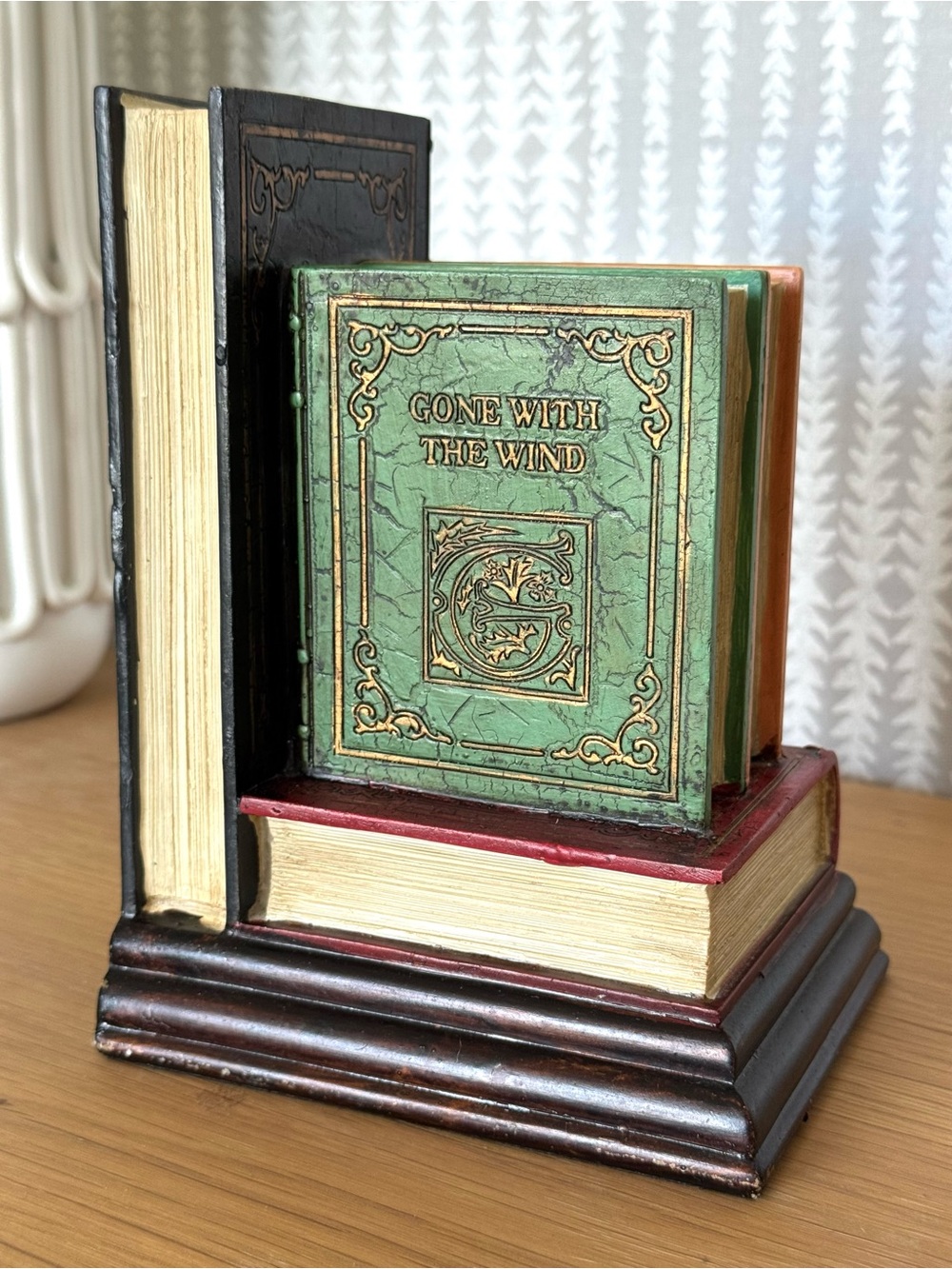 Reader’s Bookend Featuring Classic Titles